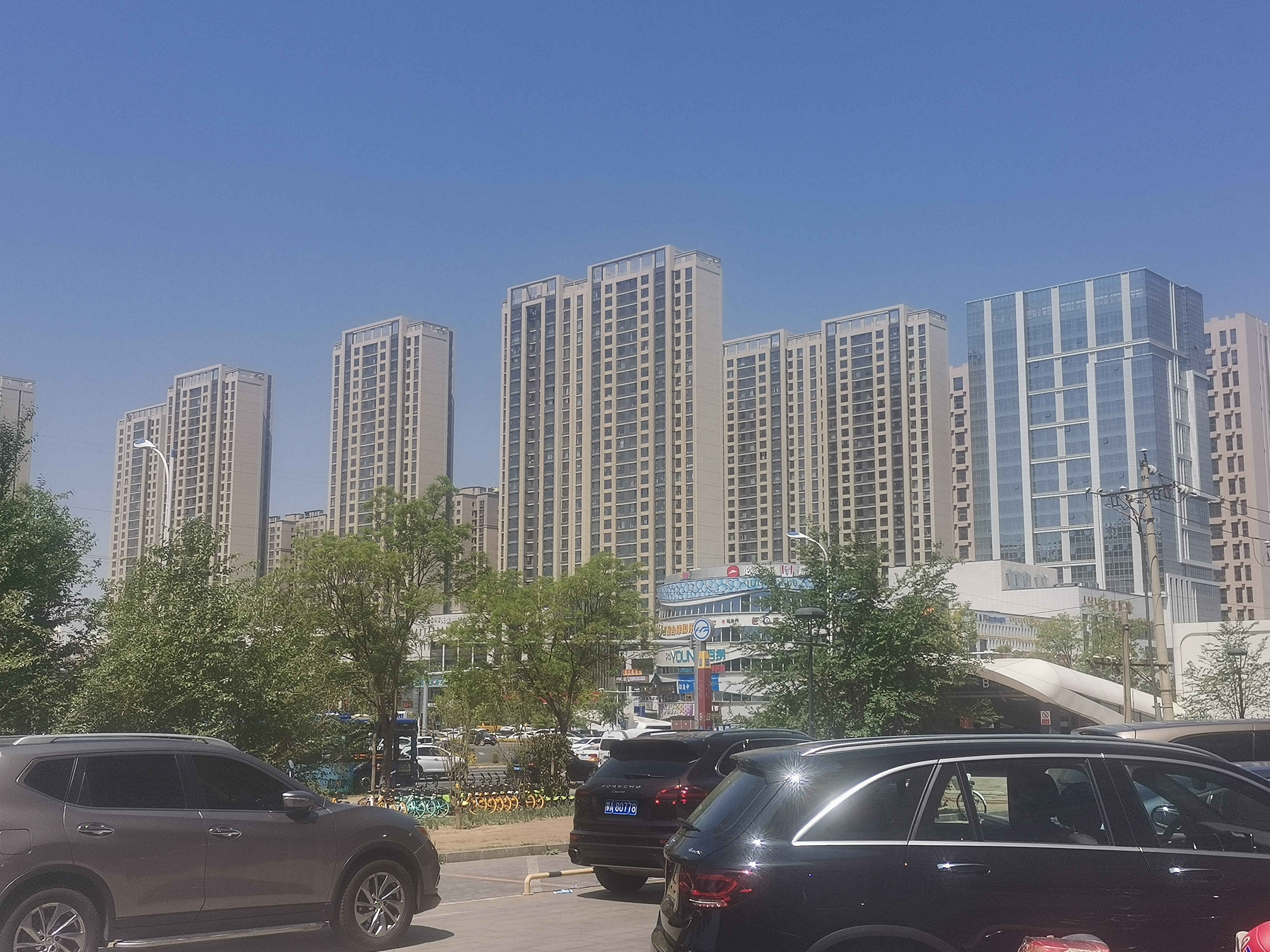 內(nèi)蒙古鋼化玻璃